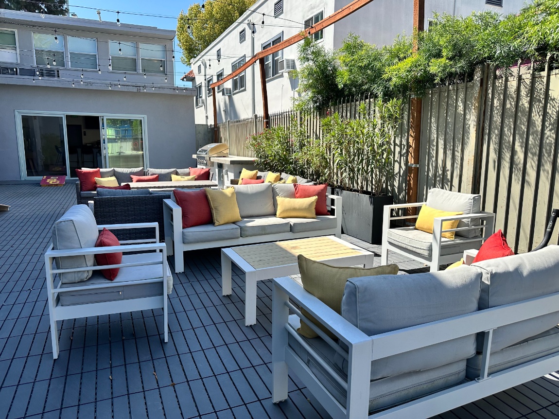Patio seating at Heritage 2831
